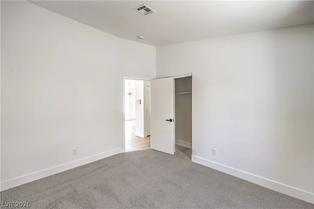6340 Dallaswood, Las Vegas, NV 89156