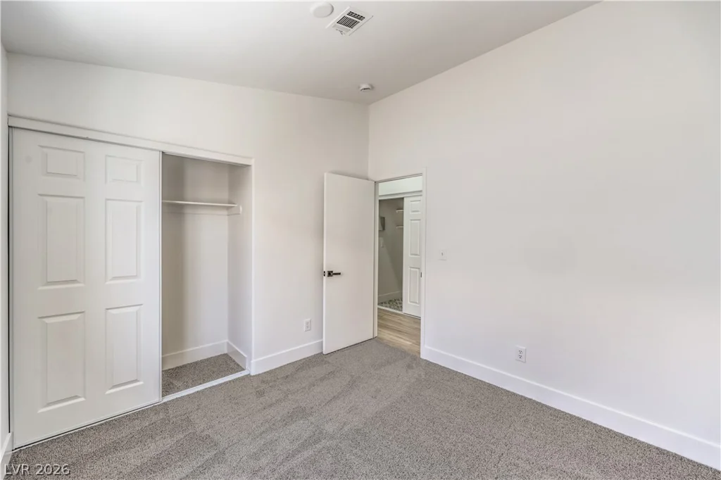6340 Dallaswood, Las Vegas, NV 89156
