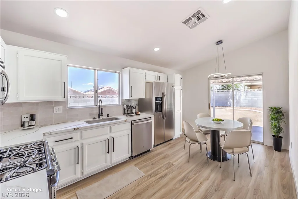 6340 Dallaswood, Las Vegas, NV 89156