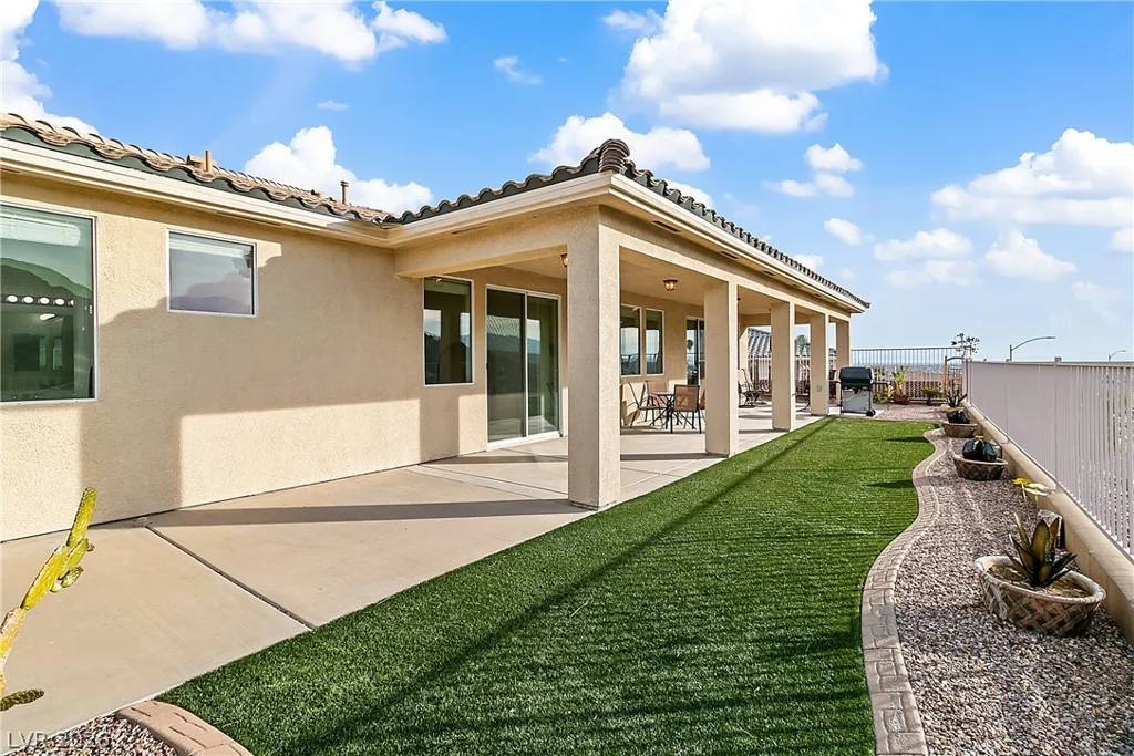 3505 Cottage Meadow, Laughlin, NV 89029