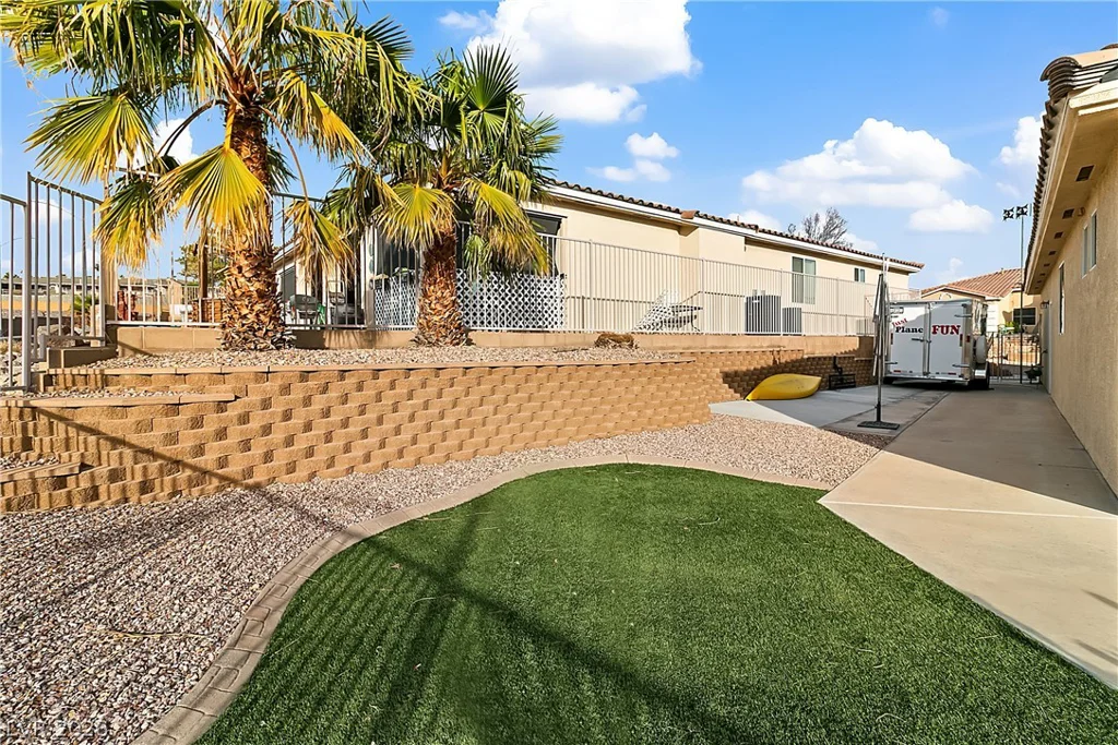 3505 Cottage Meadow, Laughlin, NV 89029