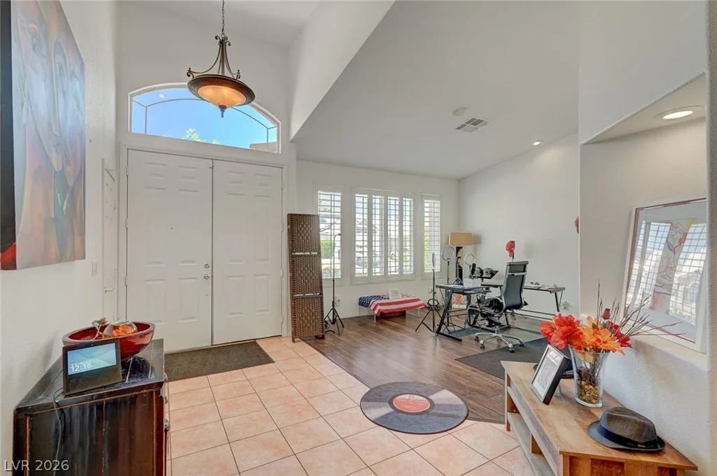 9195 Dawn Garden, Las Vegas, NV 89147