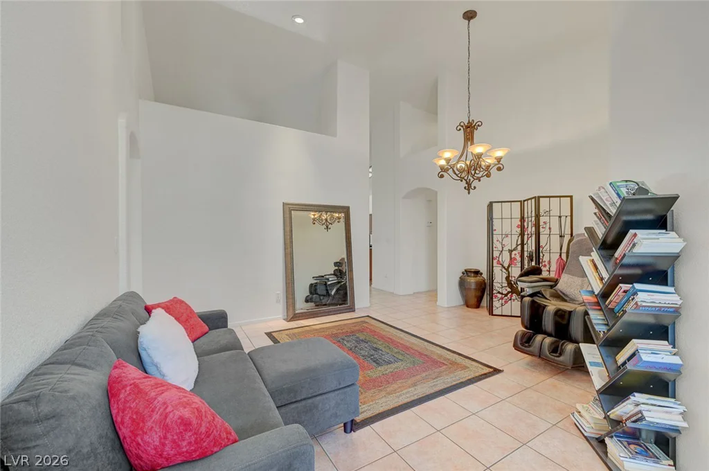 9195 Dawn Garden, Las Vegas, NV 89147