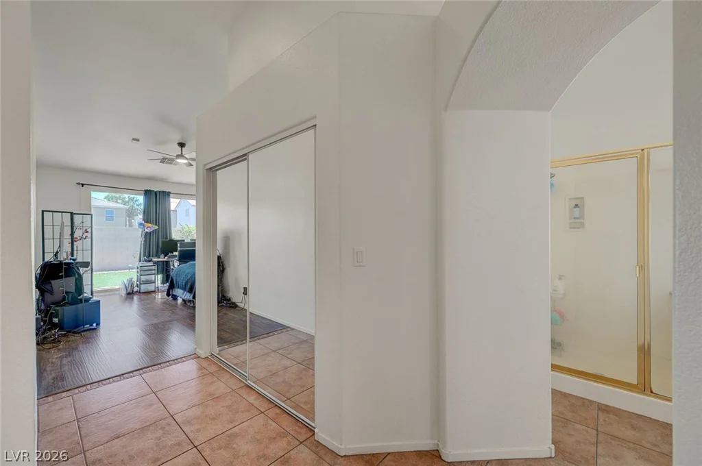 9195 Dawn Garden, Las Vegas, NV 89147
