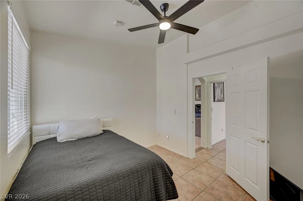 9195 Dawn Garden, Las Vegas, NV 89147