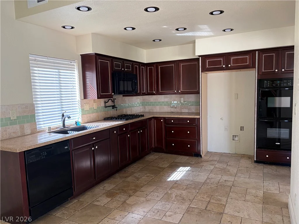 2536 Seascape, Las Vegas, NV 89128