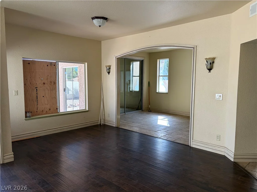 2536 Seascape, Las Vegas, NV 89128