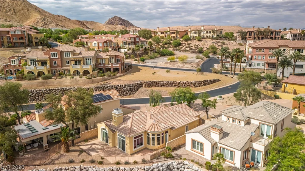 32 Cerchio Basso, Henderson, NV 89011