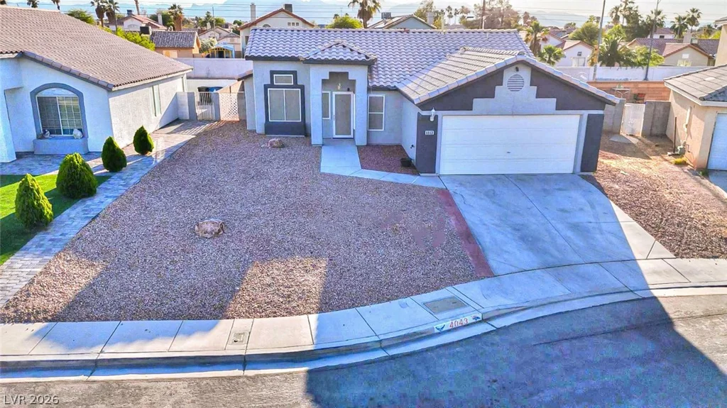 4043 Beauty Secret, North Las Vegas, NV 89032