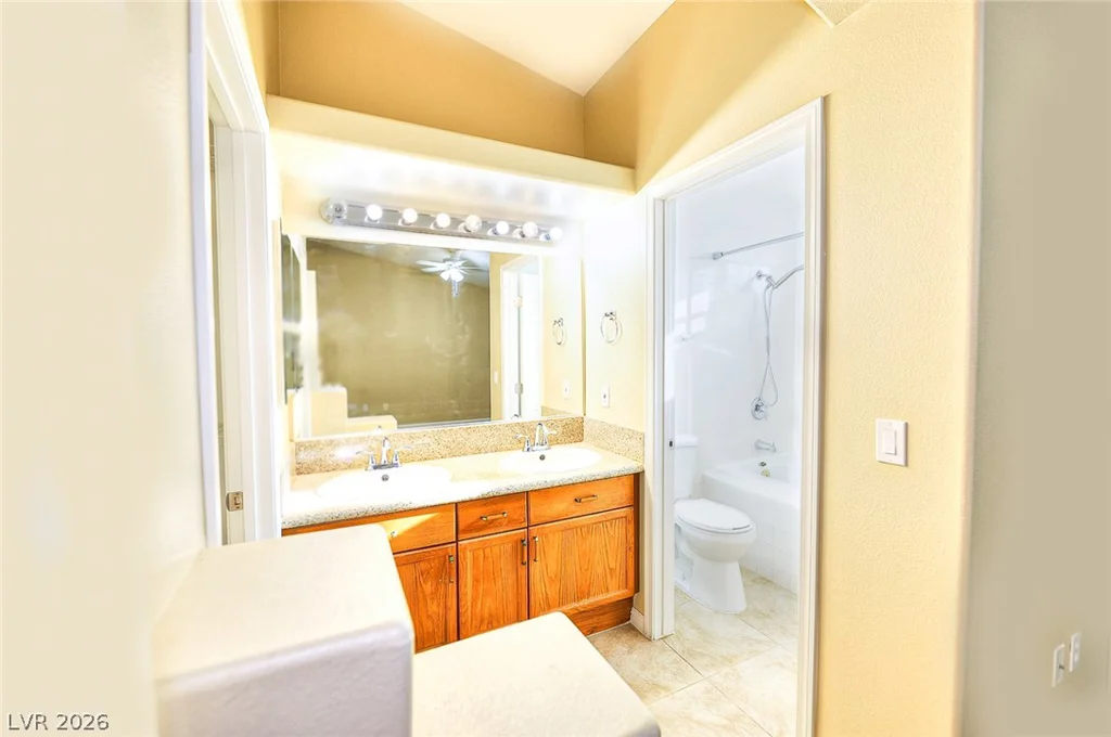 4043 Beauty Secret, North Las Vegas, NV 89032