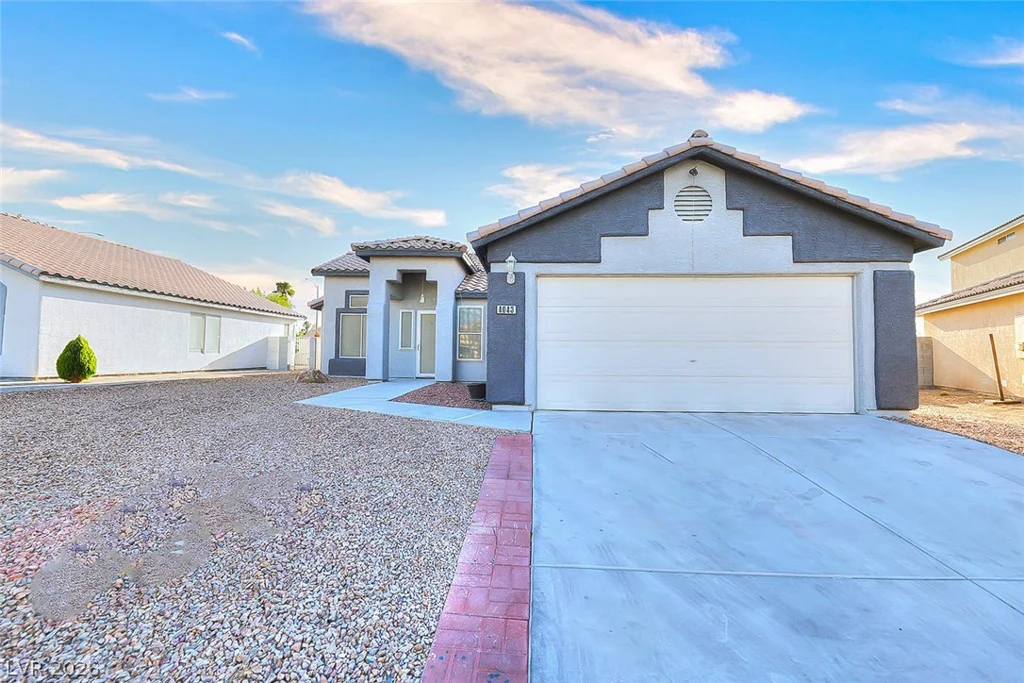 4043 Beauty Secret, North Las Vegas, NV 89032