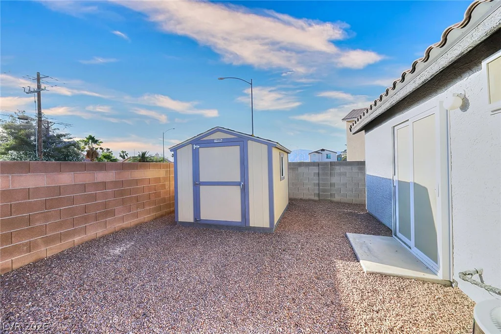4043 Beauty Secret, North Las Vegas, NV 89032