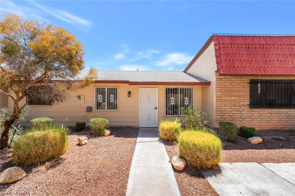 3975 Torsby, Las Vegas, NV 89119