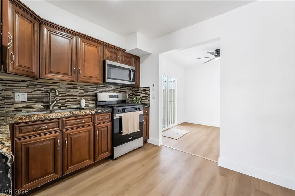 3975 Torsby, Las Vegas, NV 89119