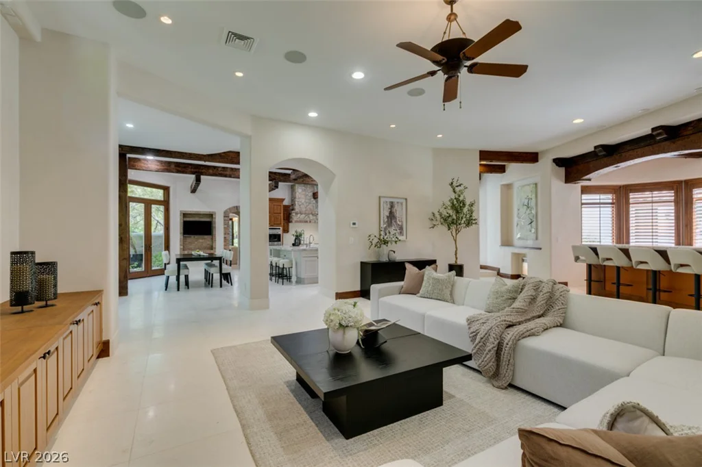 21 Olympia Hills, Las Vegas, NV 89141