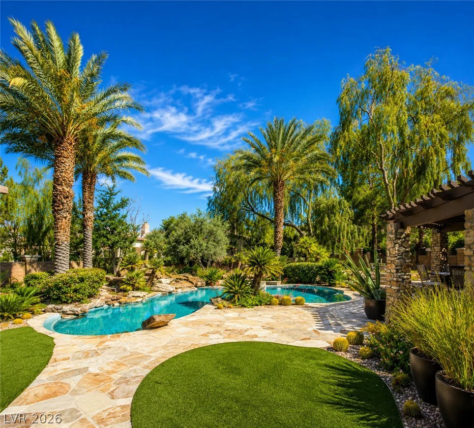 21 Olympia Hills, Las Vegas, NV 89141