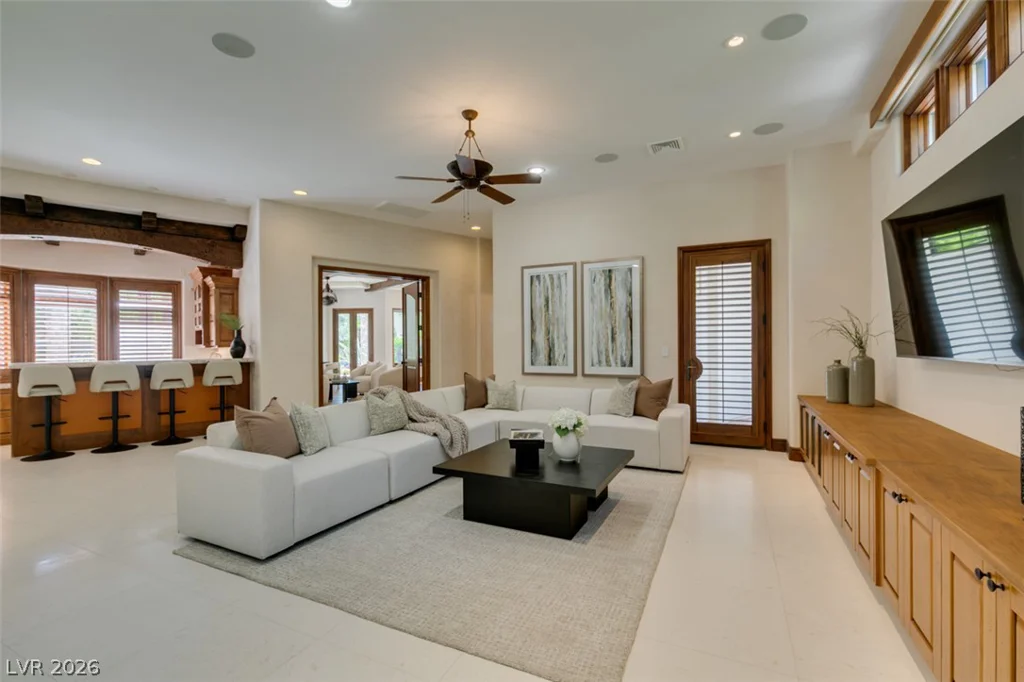 21 Olympia Hills, Las Vegas, NV 89141