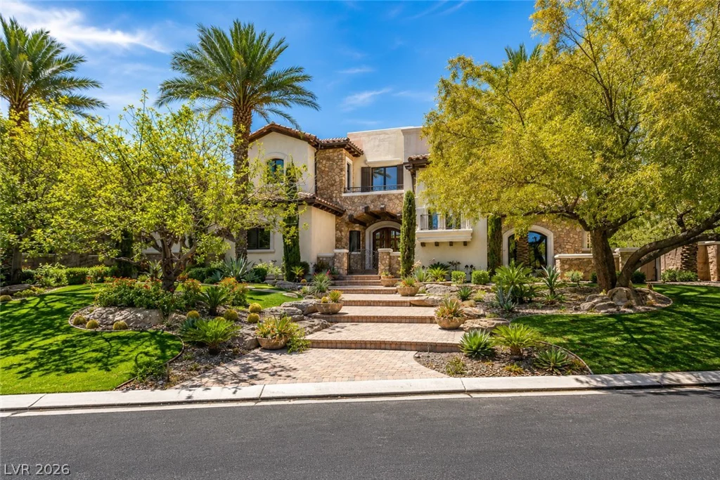 21 Olympia Hills, Las Vegas, NV 89141