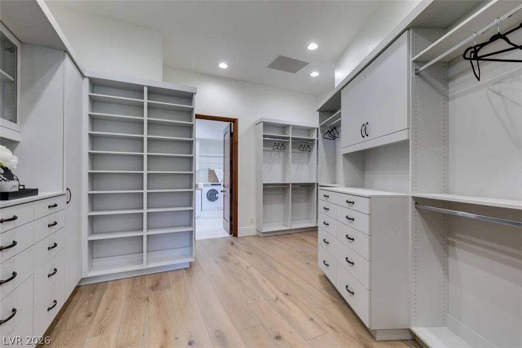 21 Olympia Hills, Las Vegas, NV 89141