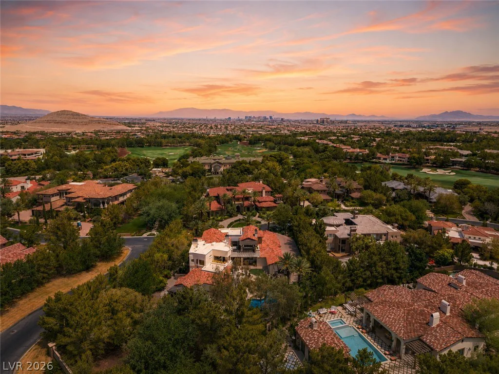 21 Olympia Hills, Las Vegas, NV 89141