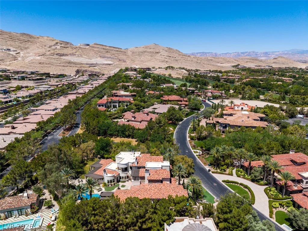 21 Olympia Hills, Las Vegas, NV 89141