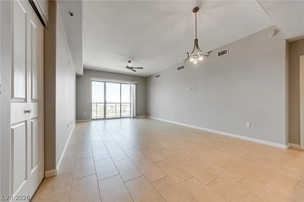 8255 Las Vegas, Las Vegas, NV 89123