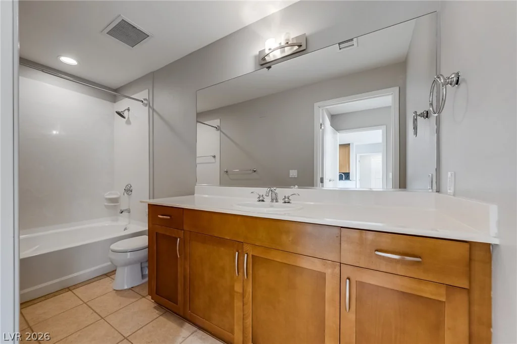 8255 Las Vegas, Las Vegas, NV 89123