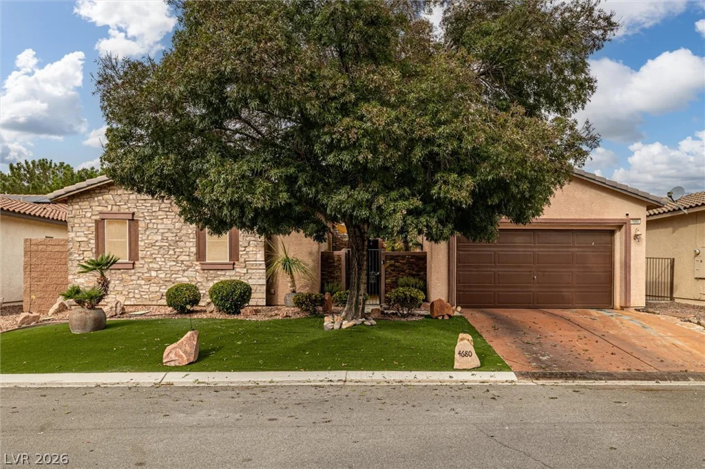 4680 Santa Luc, Pahrump, NV 89061