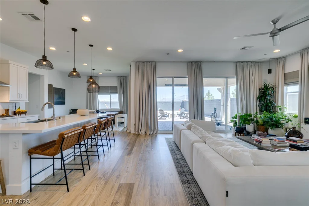 7514 Hadnot, Las Vegas, NV 89166