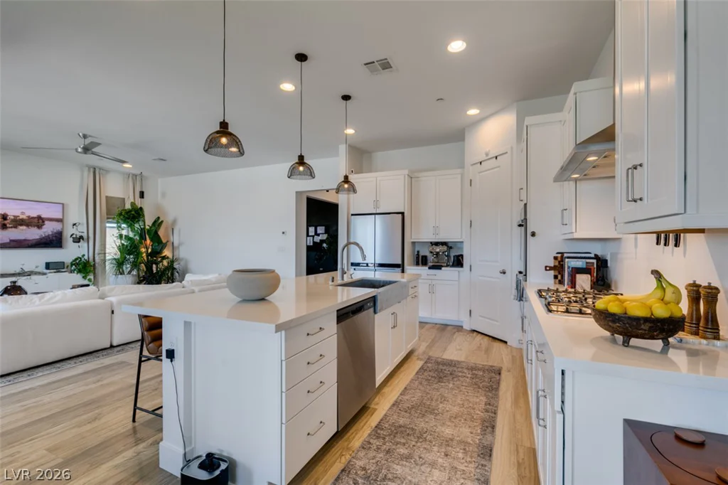 7514 Hadnot, Las Vegas, NV 89166