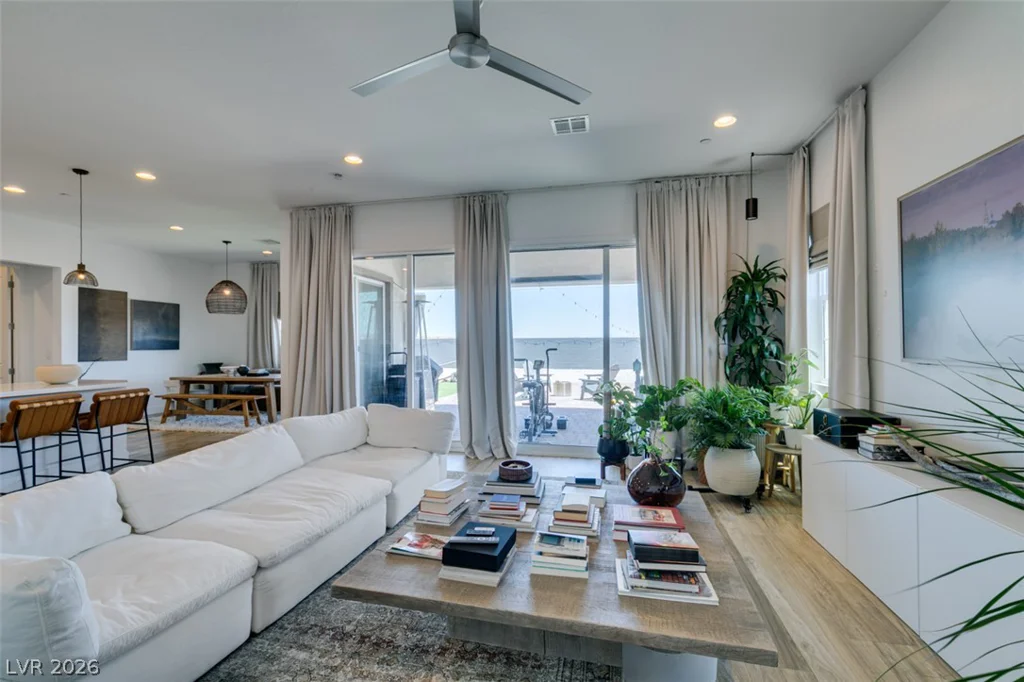 7514 Hadnot, Las Vegas, NV 89166