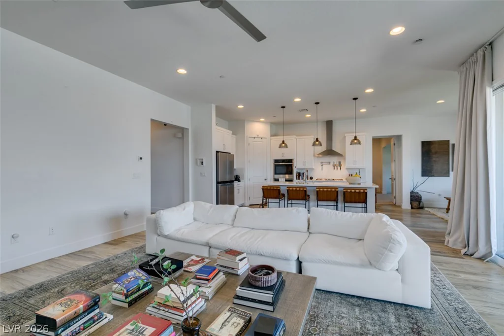 7514 Hadnot, Las Vegas, NV 89166