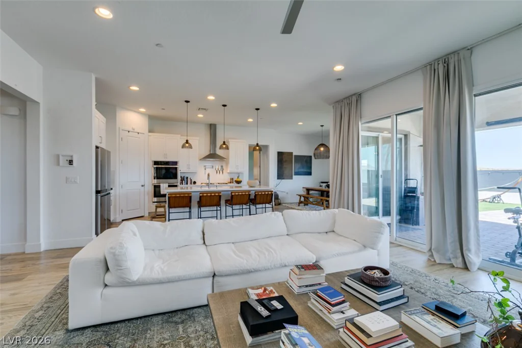 7514 Hadnot, Las Vegas, NV 89166