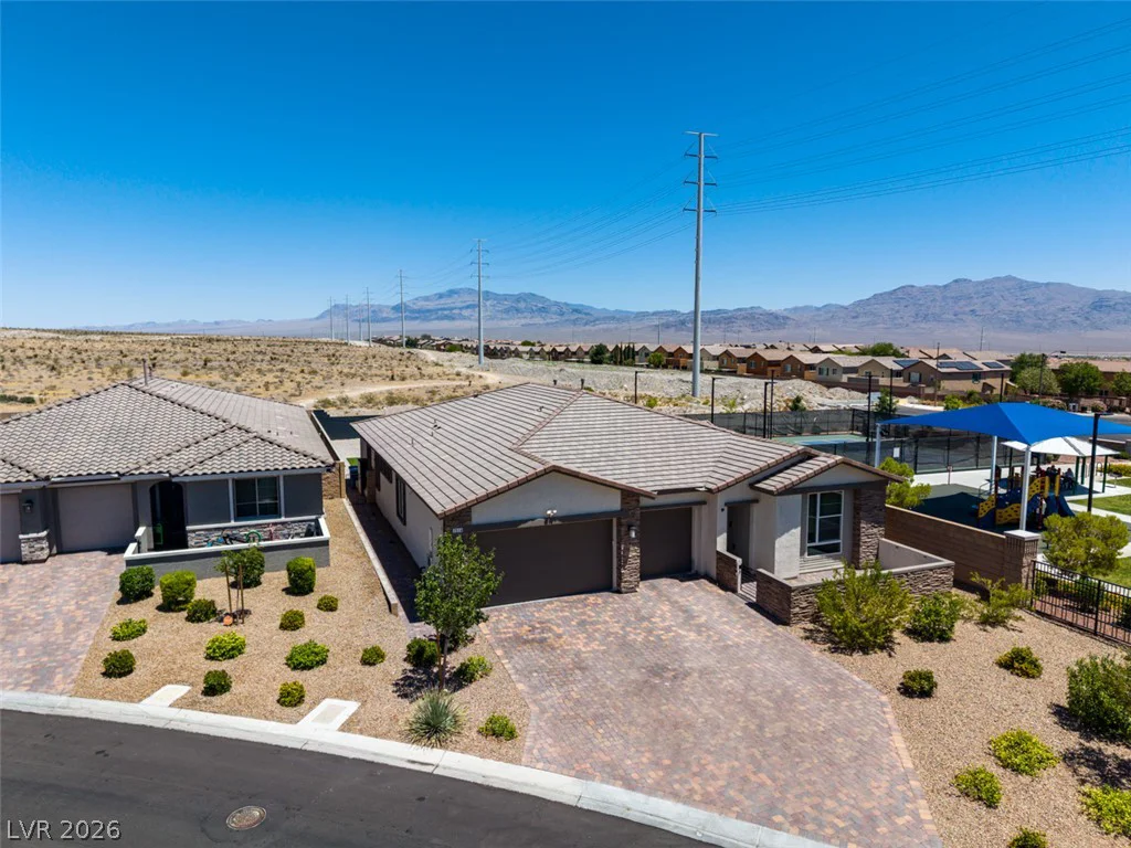 7514 Hadnot, Las Vegas, NV 89166