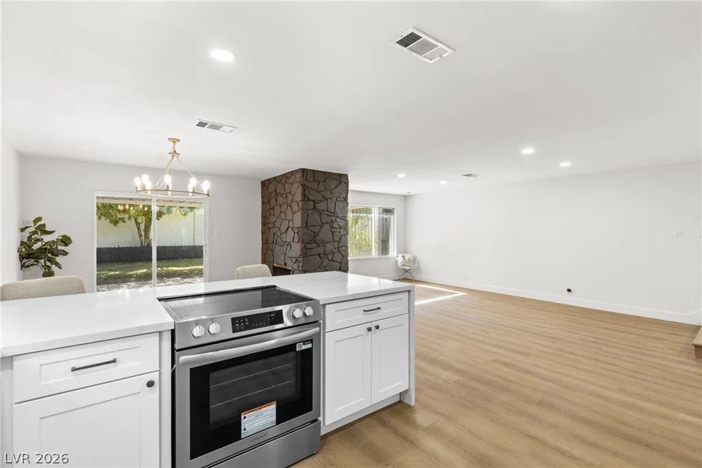 4681 Lancer, Las Vegas, NV 89121