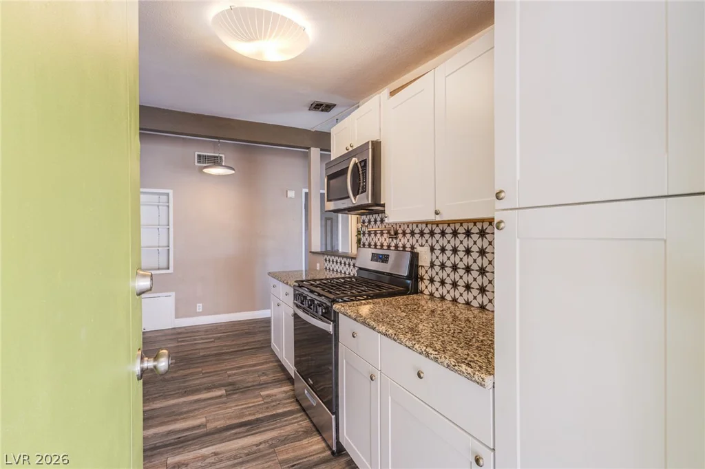 2984 Berman, Las Vegas, NV 89169
