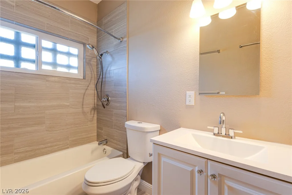 2984 Berman, Las Vegas, NV 89169