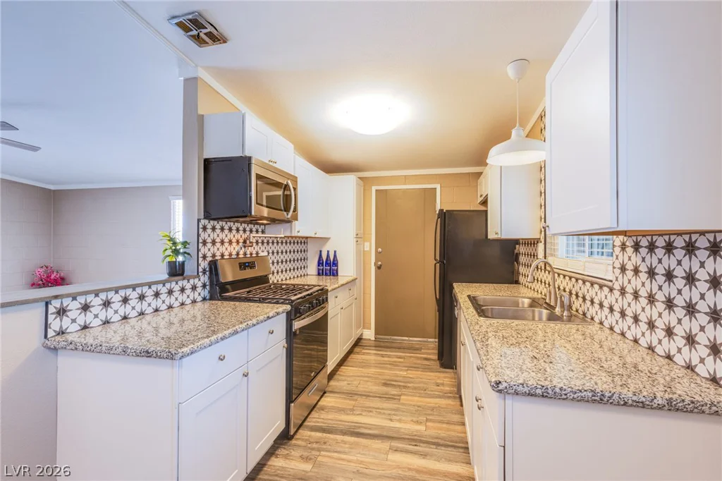 2984 Berman, Las Vegas, NV 89169