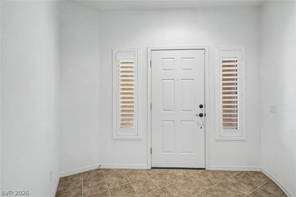 6051 Tersky, Las Vegas, NV 89122