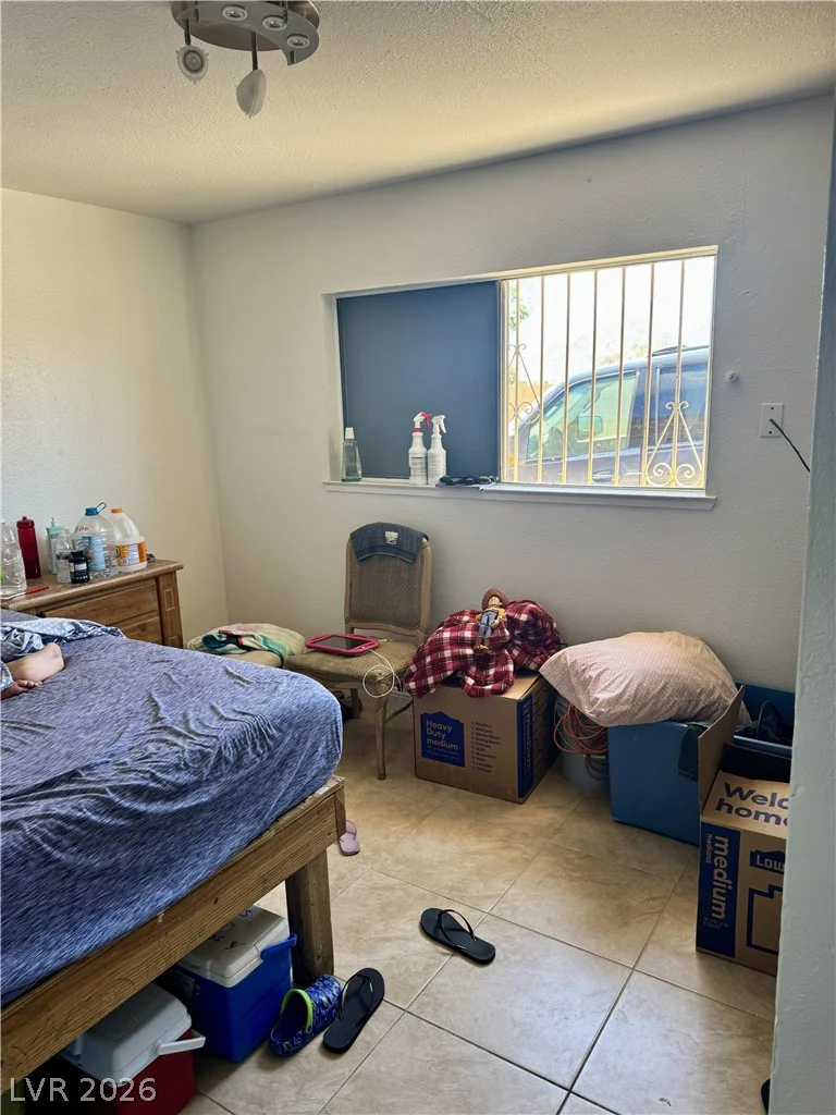 2660 San Domingo, Las Vegas, NV 89115