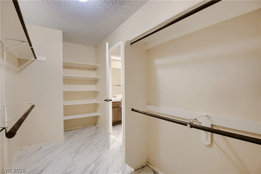 3618 Edinburgh, Las Vegas, NV 89103