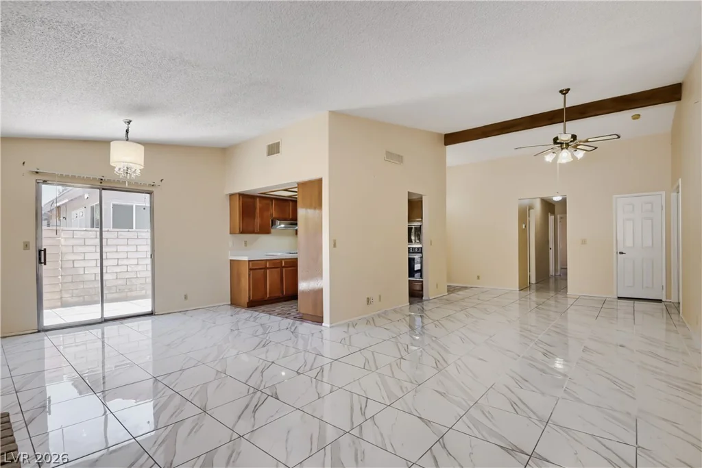3618 Edinburgh, Las Vegas, NV 89103