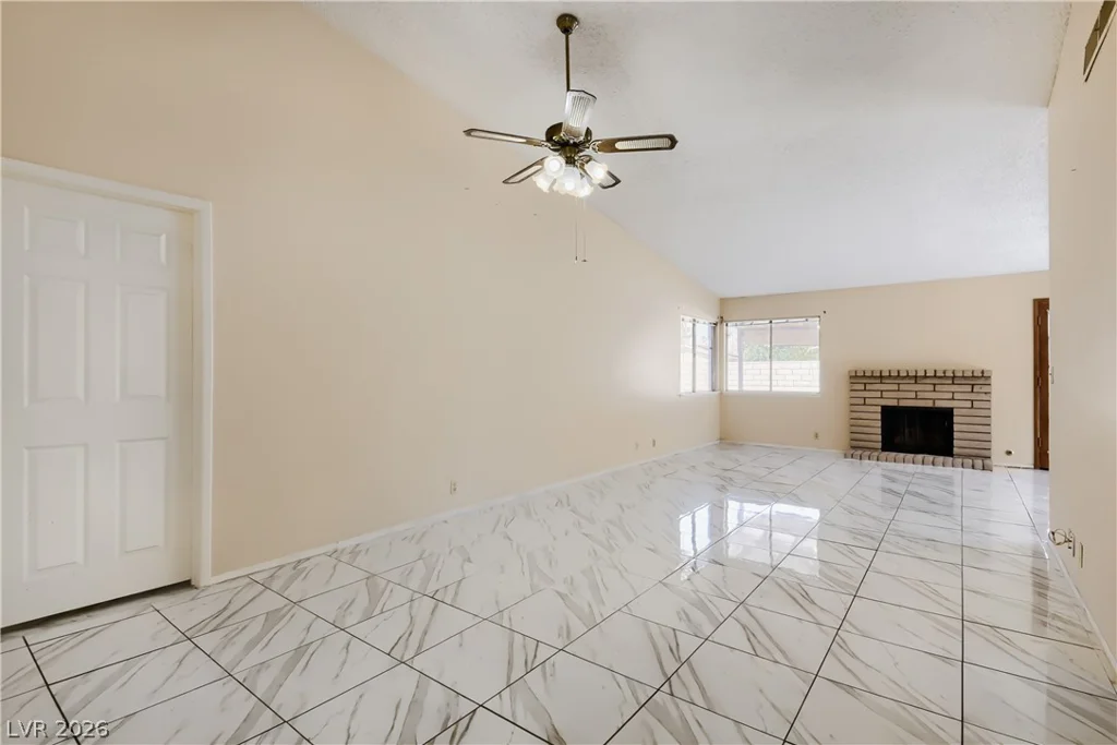 3618 Edinburgh, Las Vegas, NV 89103