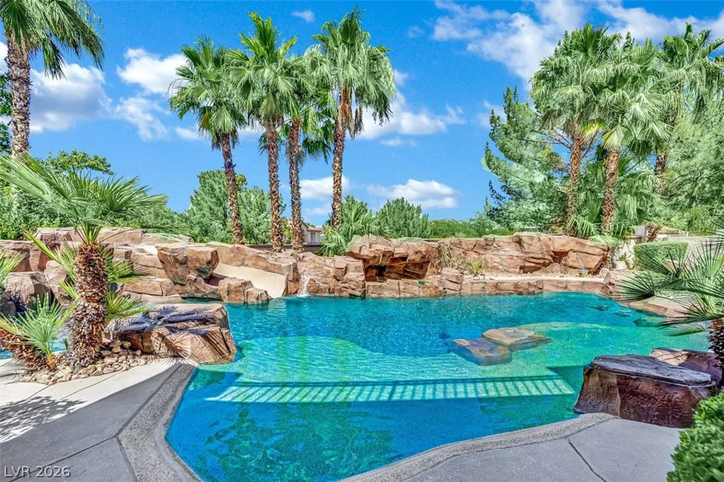 318 Doe Run, Henderson, NV 89012