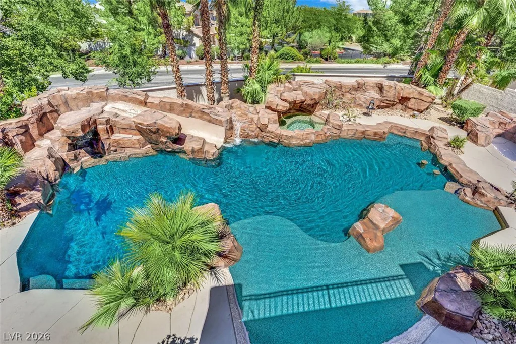 318 Doe Run, Henderson, NV 89012