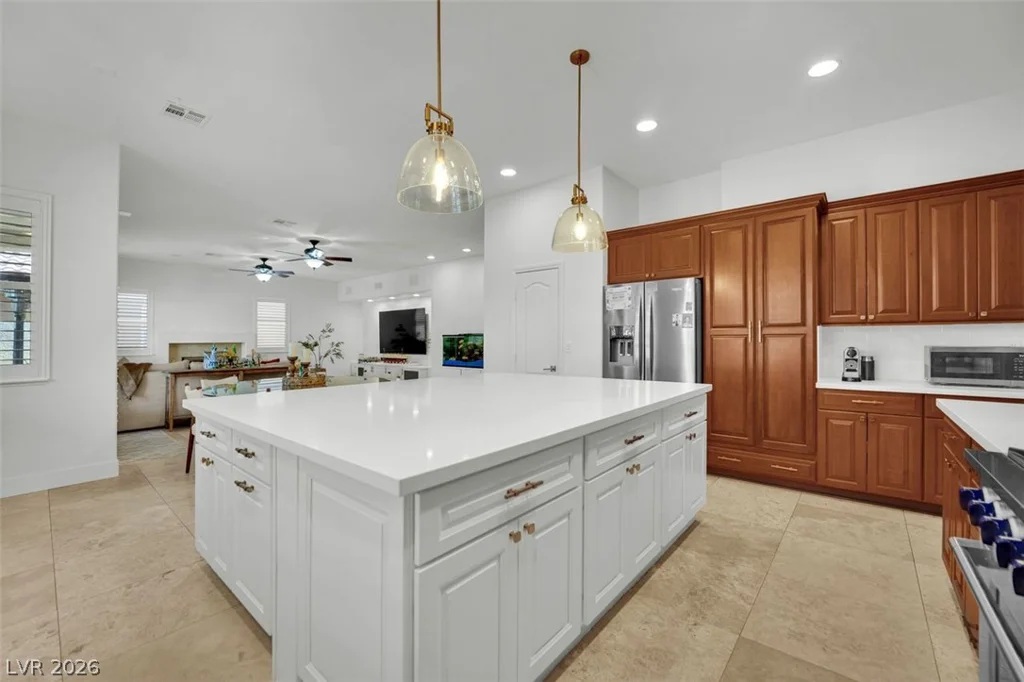 318 Doe Run, Henderson, NV 89012