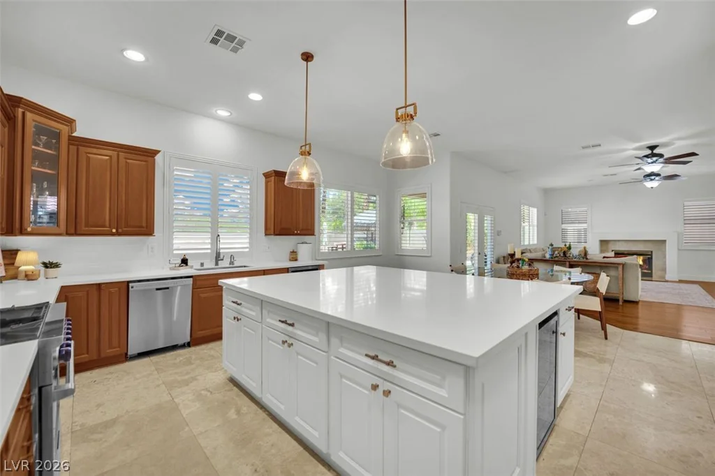 318 Doe Run, Henderson, NV 89012