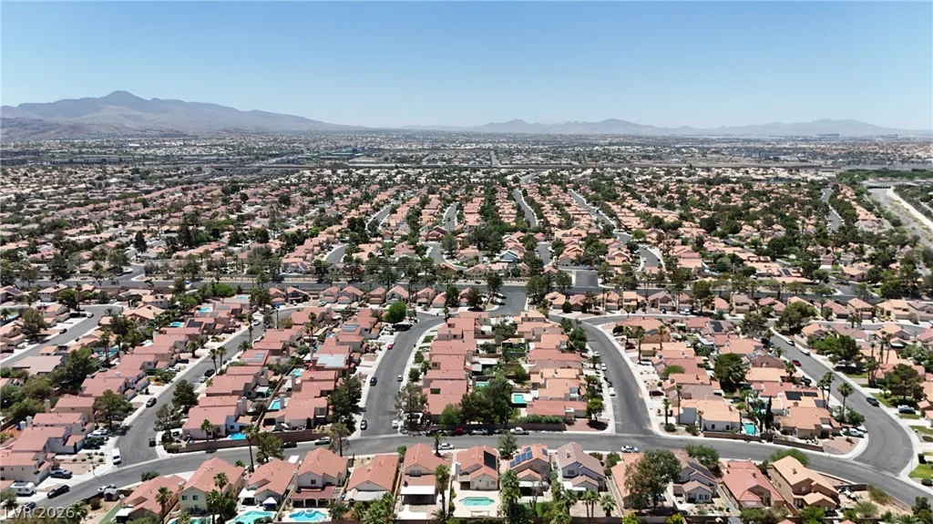 2712 Strathmoor, Henderson, NV 89074