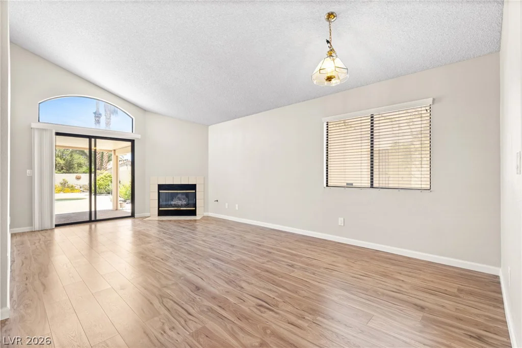 2712 Strathmoor, Henderson, NV 89074