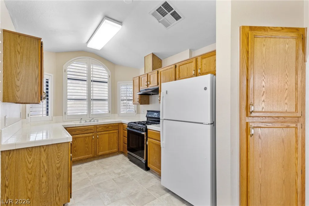 2712 Strathmoor, Henderson, NV 89074